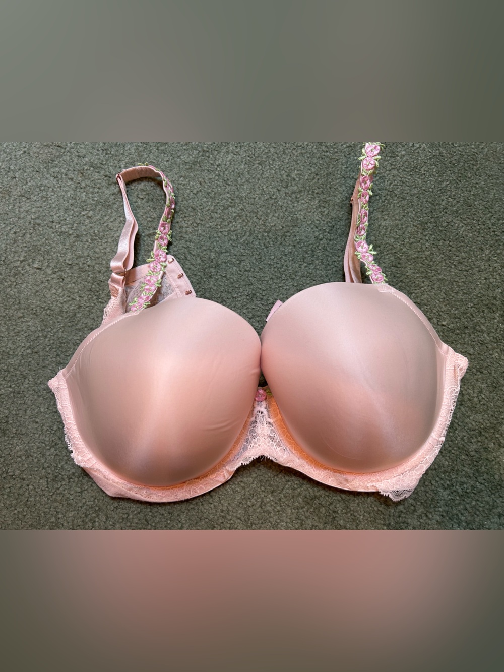 Victoria's Secret Dream Angels Full Coverage Lined Lace Bra-38DD Pink
